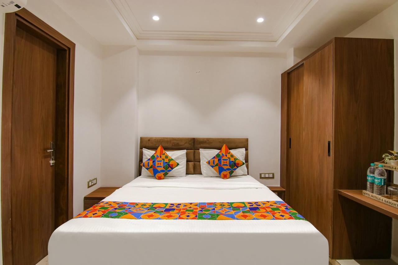 Fabhotel La Serene Bnb- Ashok Vihar Neu-Delhi Exterior foto